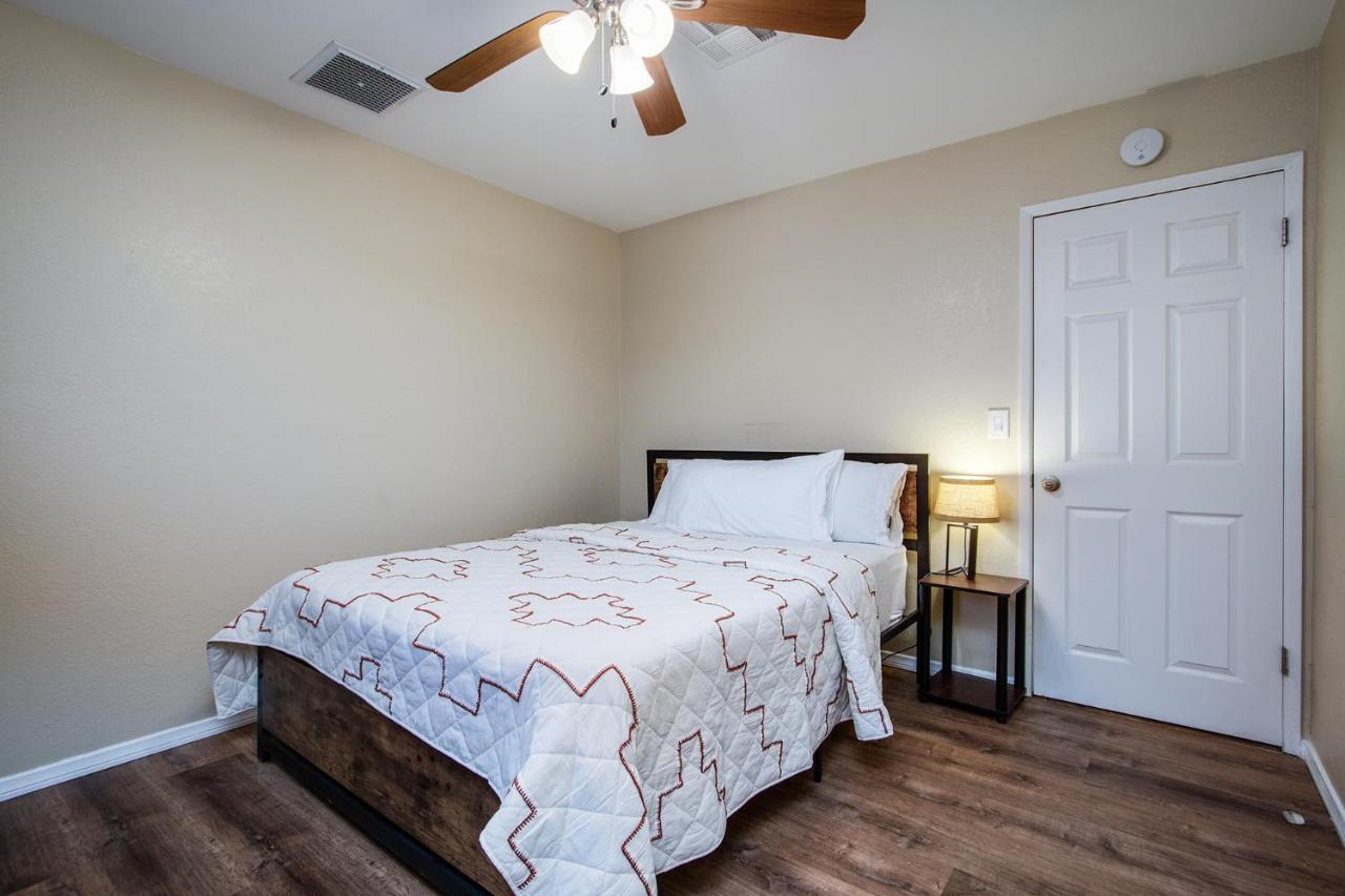 Peaceful Home With Nature Views & Trail Access Yucca Valley Exterior foto