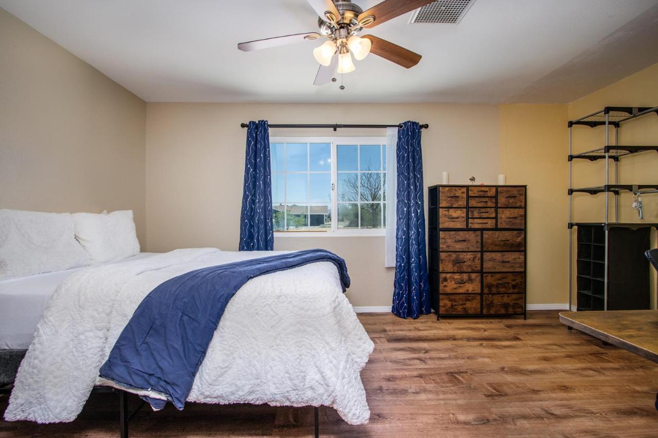 Peaceful Home With Nature Views & Trail Access Yucca Valley Exterior foto